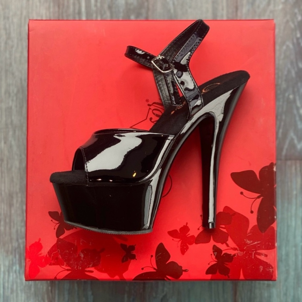 Pleaser Black Stiletto Heels Patent Leather